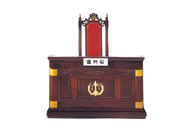 法院审判席 Court furniture